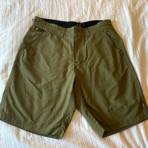 Never worn Howler shorts